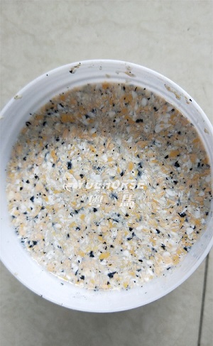 粤马水包砂多彩涂料